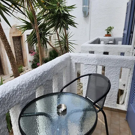 Eleios Serifos 3* Λιβάδι